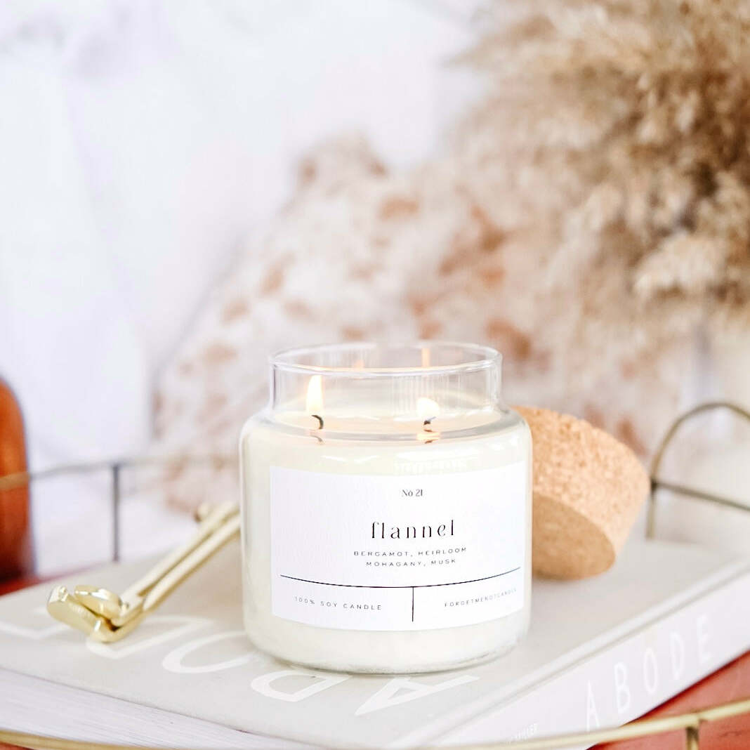 Flannel 22 oz Glass Candle